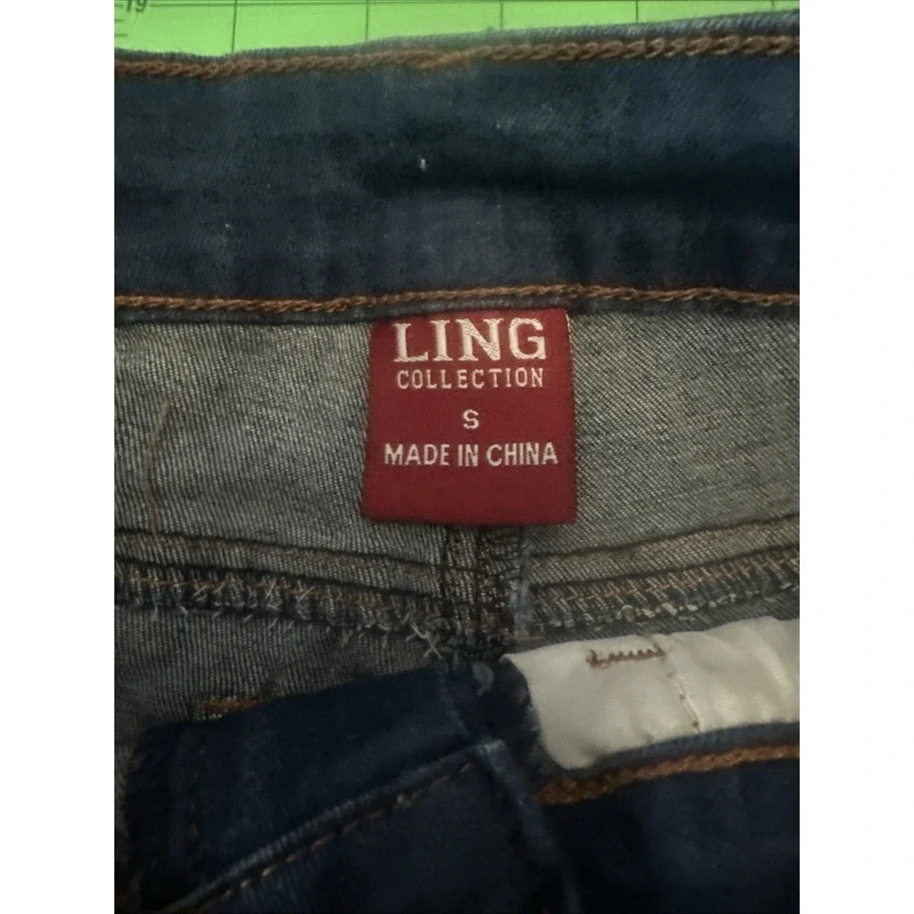 Women's‎ LING Fringe Hem Chain High Waisted Denim Shorts Dark Blue Size S